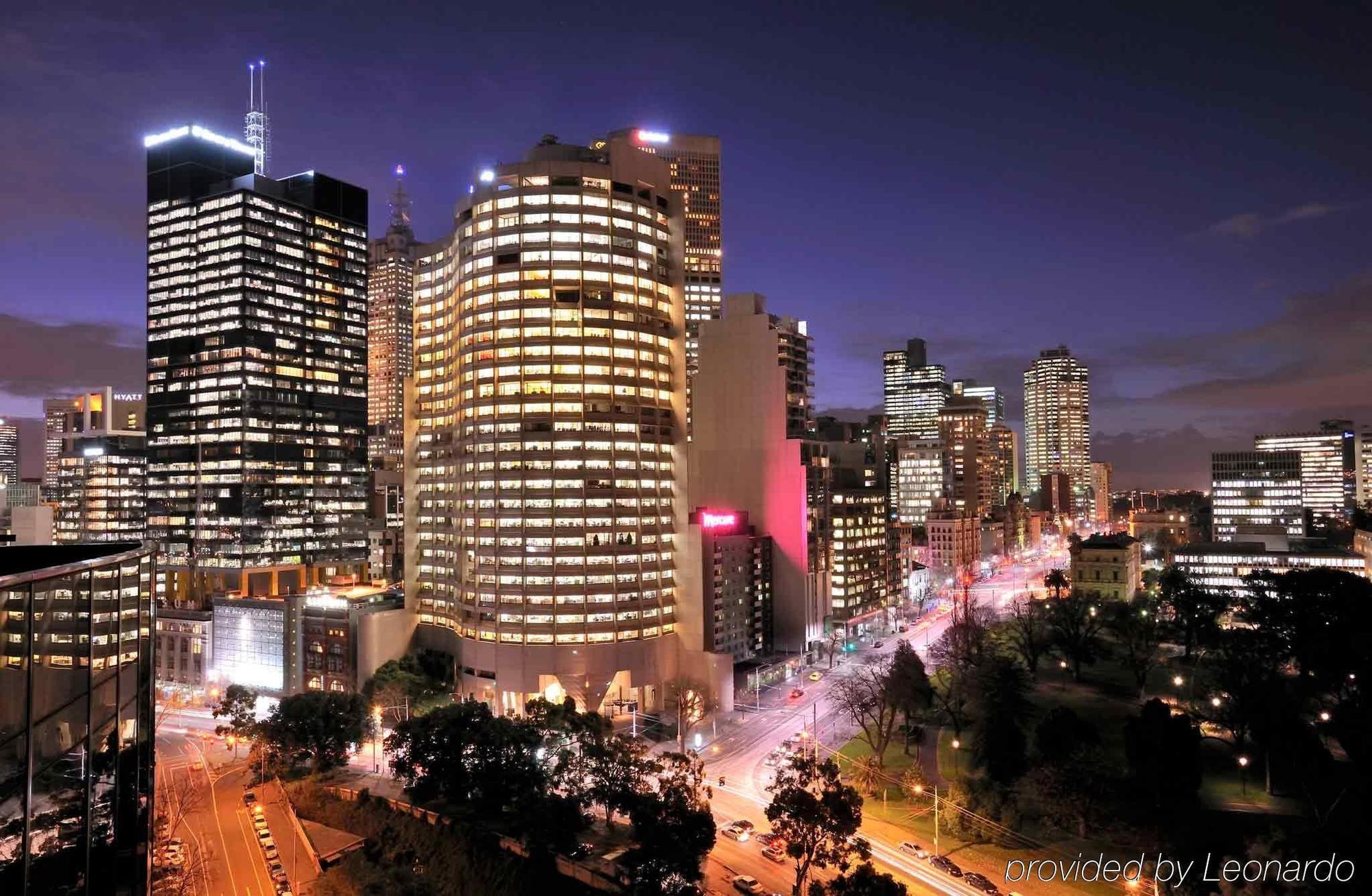 Mercure Melbourne Treasury Gardens Exteriör bild