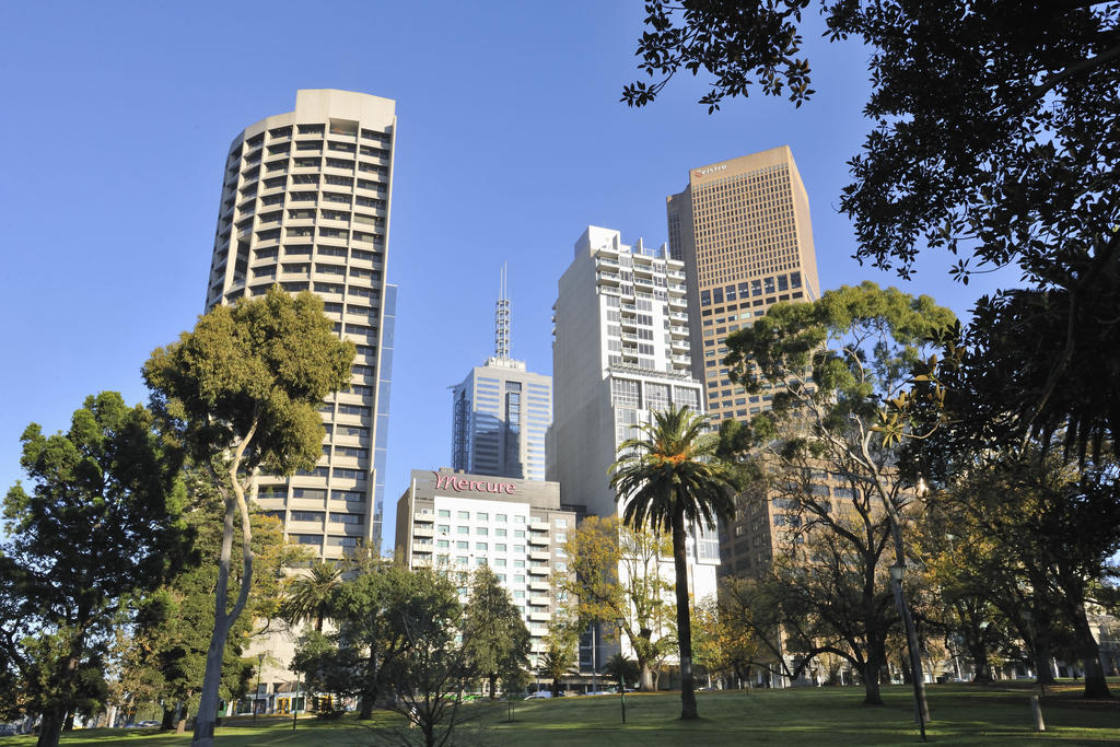Mercure Melbourne Treasury Gardens Exteriör bild