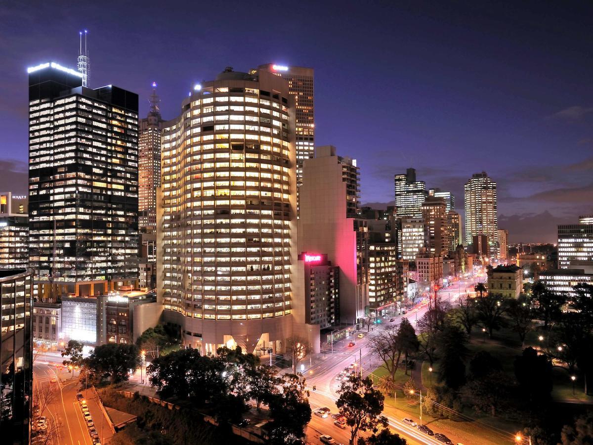 Mercure Melbourne Treasury Gardens Exteriör bild